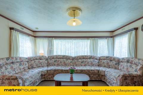 Bungalow w okolicy jeziora Wałpusz.