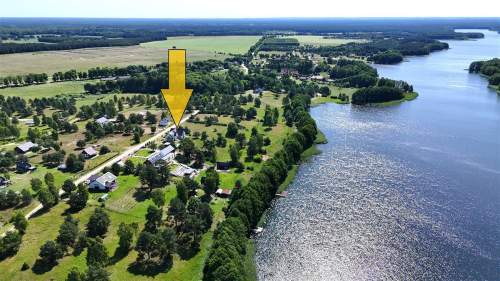 Dołgie - dom z działką z dostępem do jeziora.