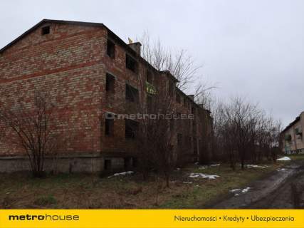 Nieruchomość komercyjna na sprzedaż, 930 m2, Paszęcin