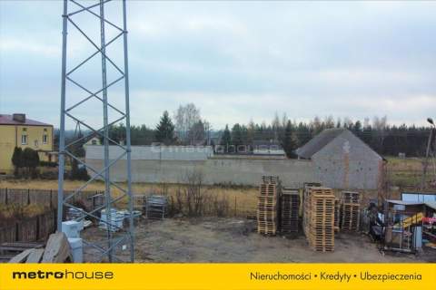 Działka usługowa o pow. 4609 m2 w centrum Serocka.