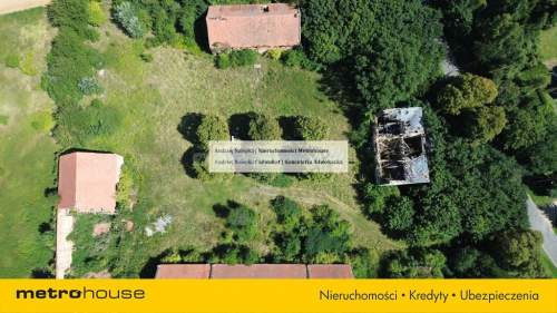 Niepowtarzalny kompleks dworsko-folwarczny 2 ha