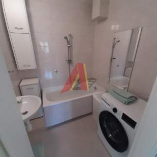 70 m2 przy AL. POKOJU