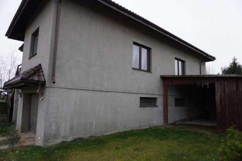 Udział 1/2 w nieruchomości zab. domem 187,51m2