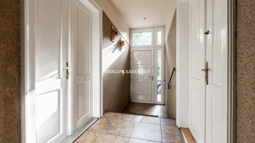 Kamienica ok. 300 m2 / 3 ar / Wadowice