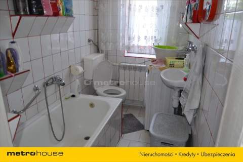 Dom wolnostojący w świetnej lokalizacji
