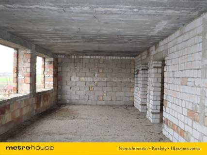Nieruchomość komercyjna na sprzedaż, 930 m2, Paszęcin