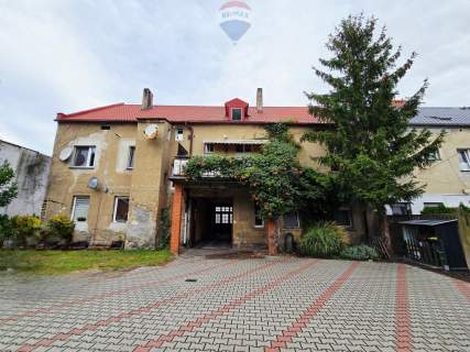 Opalenica 4-pokojowe mieszkanie do remontu
