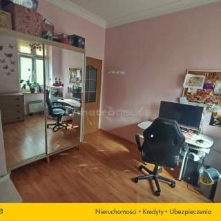 3 POKOJE, PRZY SAMYM PORCIE, IDEALNA LOKALIZACJA
