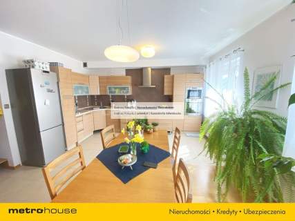 2007r Balkon 2piętro Kominek 2xGaraż Ogród