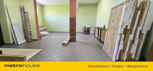 BUDYNEK MIESZKALNO HANDLOWO UŁUGOWY Z WITRYNĄ