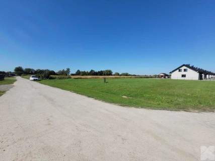 Działka pod zabudowę mieszkaniową lub inwestycyjną