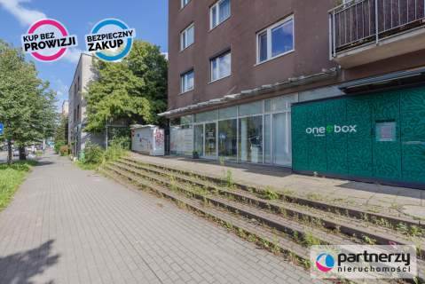 Lokal z witrynami podzielony na 2  Gdynia Orłowo