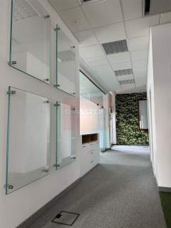 Nieruchomość komercyjna do wynajęcia, 210 m2, Warszawa