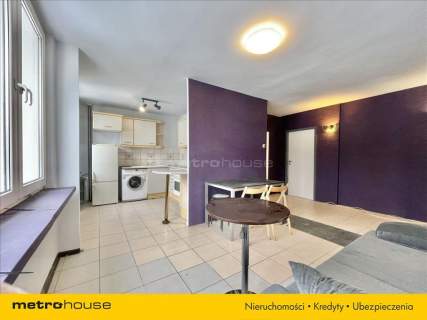 Oferuję mieszkanie na pierwszym piętrze 44 m2