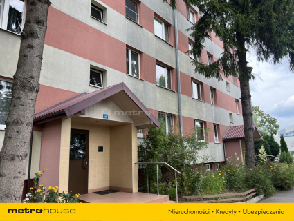 Dwupokojowe mieszkanie w centrum Józefowa