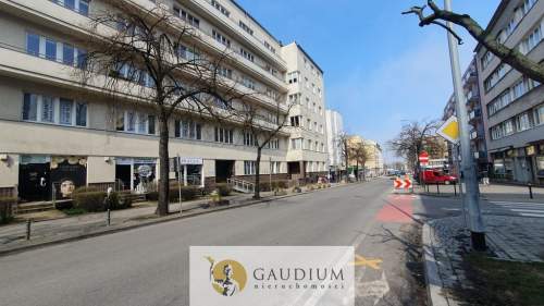 Lokal handlowo / usługowy w centrum Gdyni
