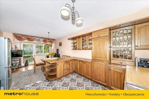 Dom wolnostojący 276 m w znakomitej lokalizacji