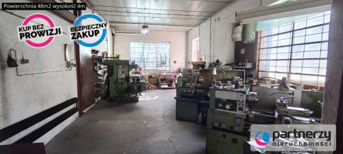 Dom z ogrodem i zapleczem gospodarczym