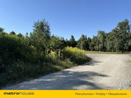 SŁOWAK - działka budowlana z drzewami -.1200 m2..