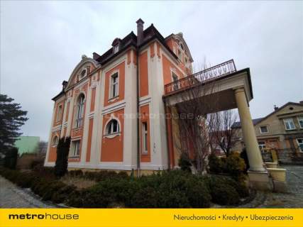 Pięknie wykończony dworek w Bielawie