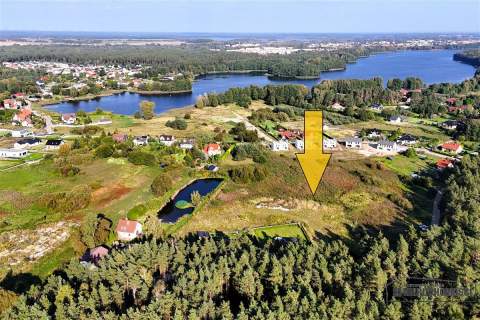Działka 1,36 ha pod domy w Trzesiece, ul.Spacerowa