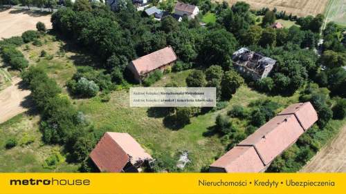 Niepowtarzalny kompleks dworsko-folwarczny 2 ha