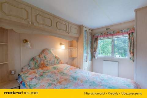 Bungalow w okolicy jeziora Wałpusz.