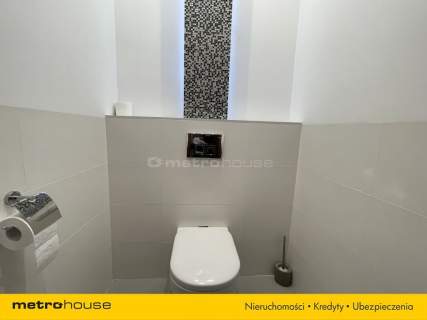 Nieruchomość komercyjna na sprzedaż, 2300 m2, Łódź