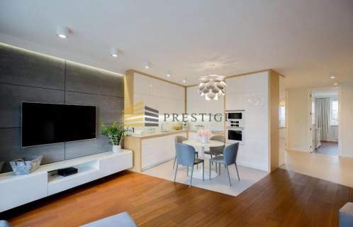 Piękny, przestronny apartament na Mokotowie
