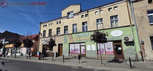 kamienica w centrum Strzałkowa