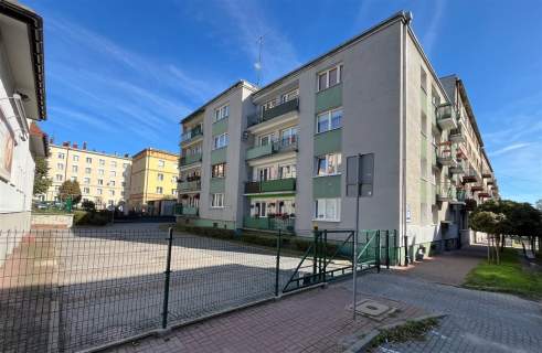 Na weekendy, z miejscem parkingowym