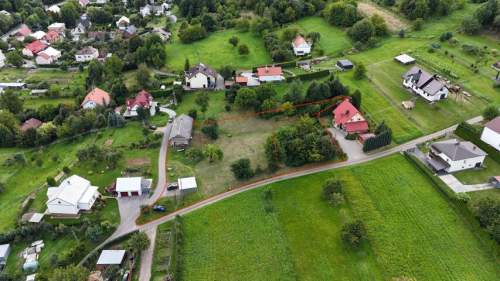 30 arów położone w pobliżu uzdrowiska Iwonicz-Zdrój