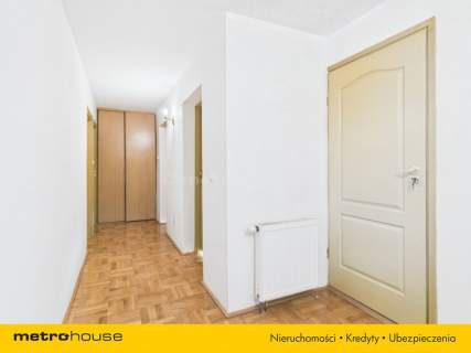Dom w cichej części miasta