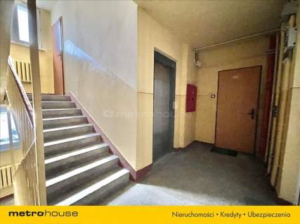 Oferuję mieszkanie na pierwszym piętrze 44 m2