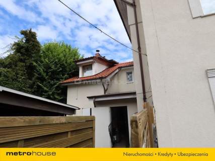 Nieruchomość komercyjna na sprzedaż, 512,9 m2, Łazy