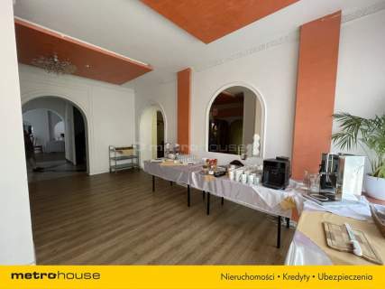 Nieruchomość komercyjna na sprzedaż, 2300 m2, Łódź