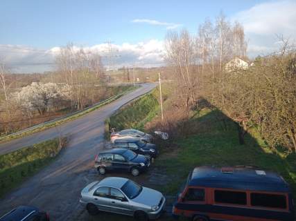 DOM Z DWOMA NIEZALEŻNYMI MIESZKANIAMI, działka 10 ar