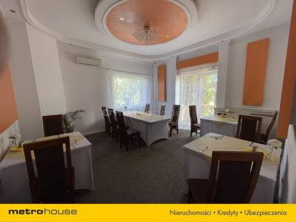Nieruchomość komercyjna na sprzedaż, 2300 m2, Łódź