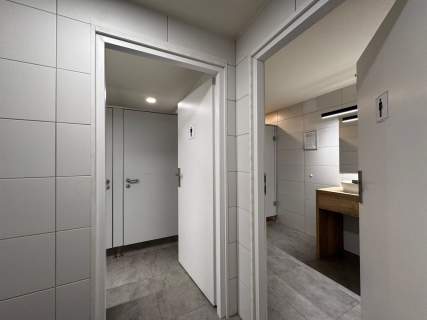 Lokal biurowy 35,96 m2 - komfort i bezpieczeństwo