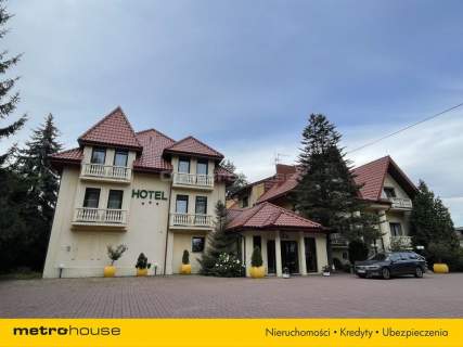 Nieruchomość komercyjna na sprzedaż, 2300 m2, Łódź