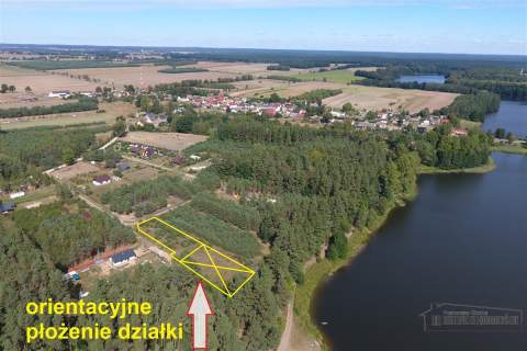 70 m od jeziora - działka pod zabudowę mieszkalną