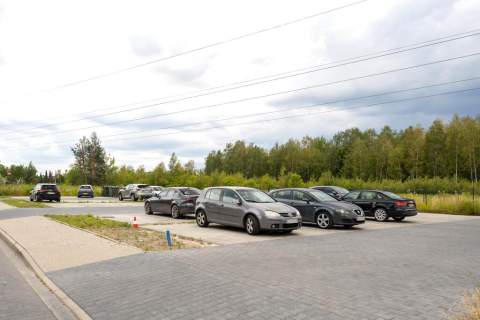 Segment z ogródkiem 2 miejsca parkingowe