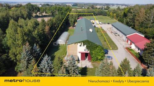 Hala produkcyjna o powierzchni 2200 m2.