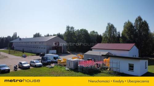 Hala produkcyjna o powierzchni 2200 m2.