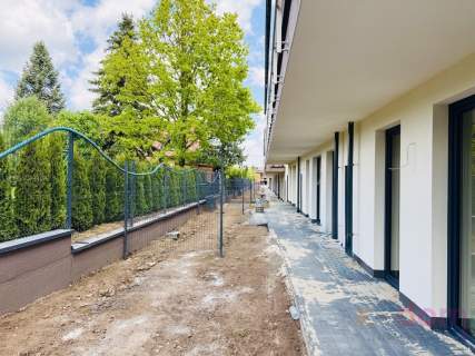 APARTAMENT Z TARASEM BĄDŹ OGRÓDKIEM