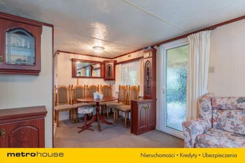 Bungalow w okolicy jeziora Wałpusz.