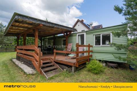 Bungalow w okolicy jeziora Wałpusz.