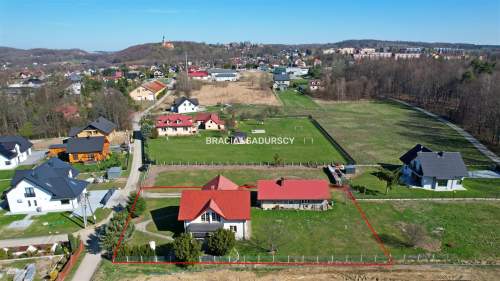 Dom w Alwerni 186 m2 nieopodal lasu 