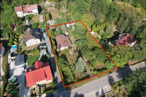 Działka budowlana 1800m2 w Pilawie 