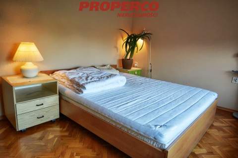 Dom ok. 200 m2, 6 pokoi, Jędrzejów